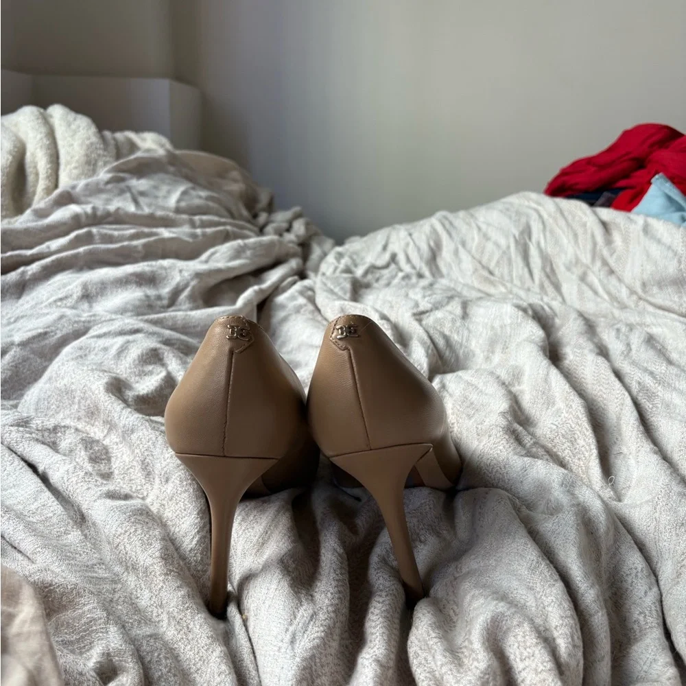 Sam Edelman Women's Beige Heels - Picture 2 of 3